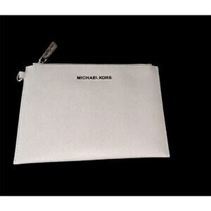 Michael Kors Cream Saffiano Leather Zip Pouch Clutch Wristlet Wallet 8x5 Silver